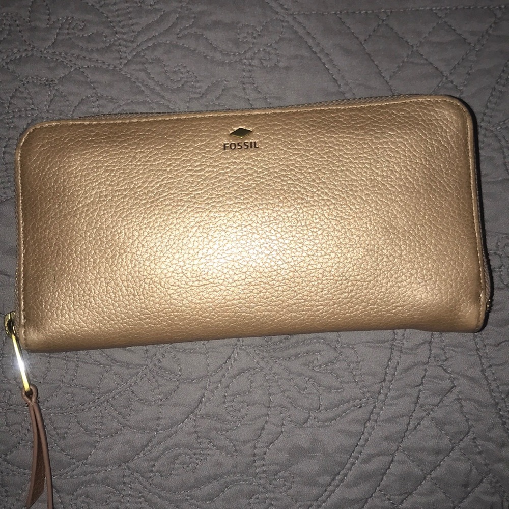 Fossil Wallet